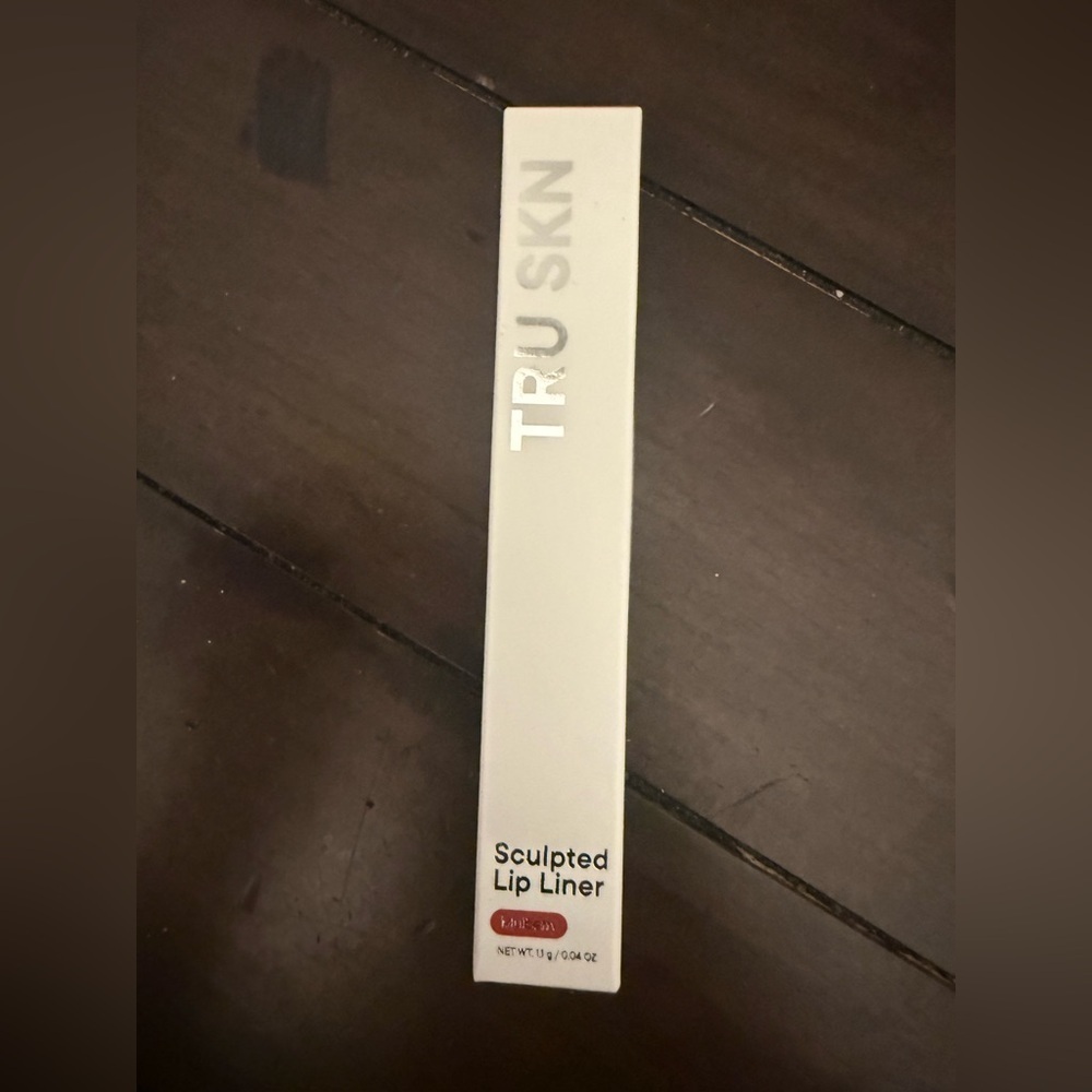 Tru Skin Sculpt Define Blend Lip Liner Mulberry Long Wear Lip Pencil New In Box